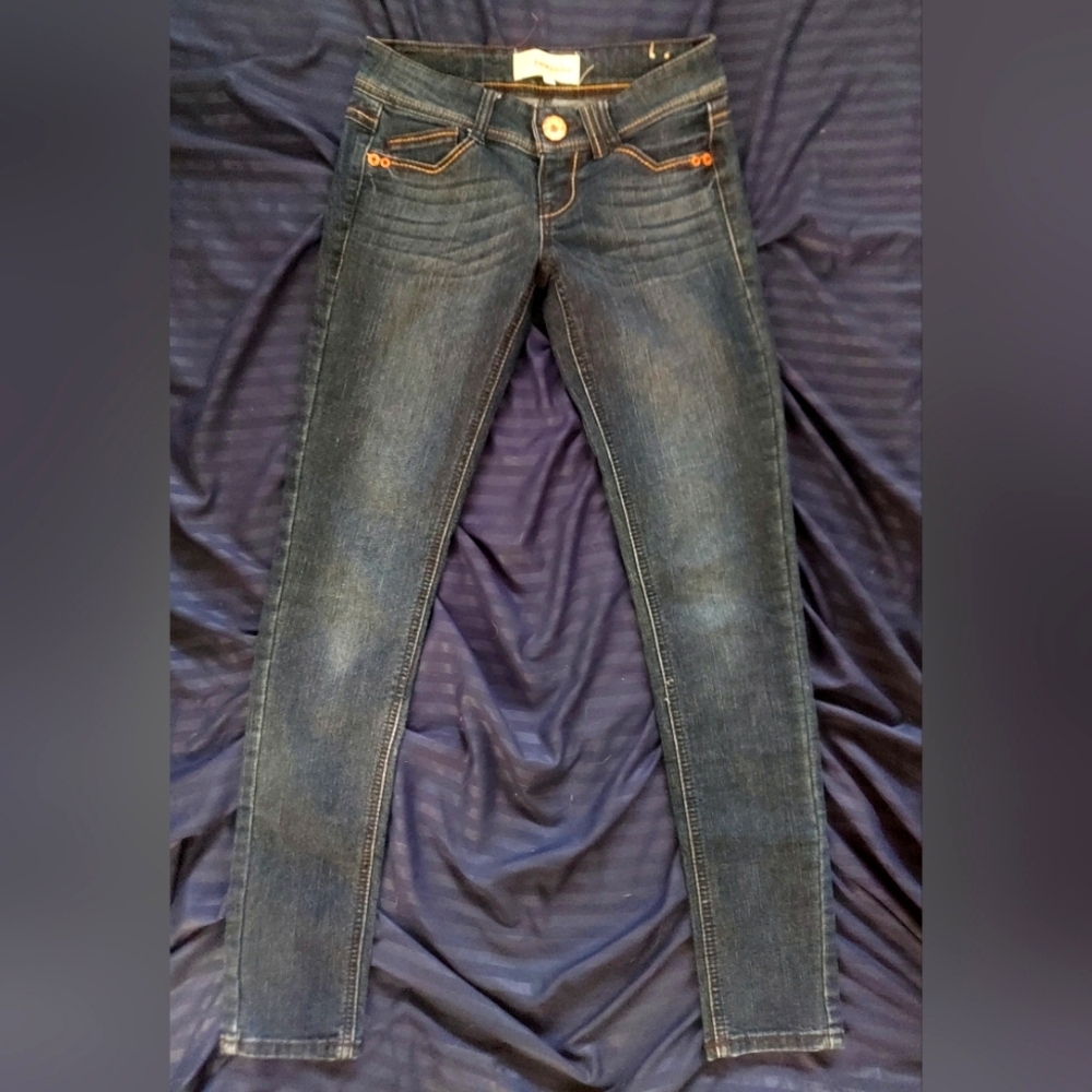 Rewind Jeans